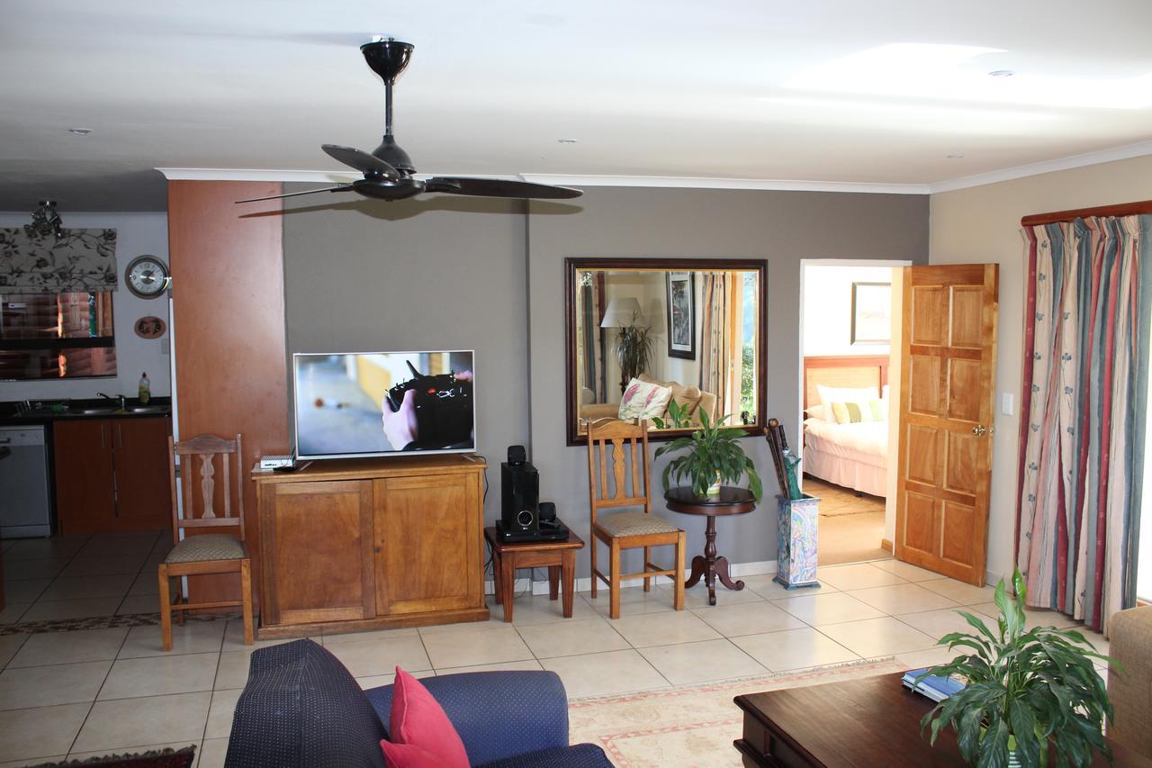 Birdsong Cottage No 9 Champagne Valley Екстериор снимка